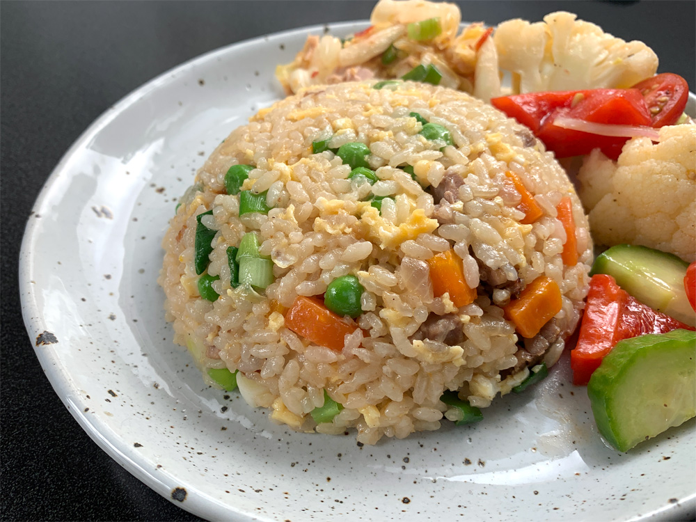 Easy Rice Cooker Fried Rice with Eggs - A Peachy Plate