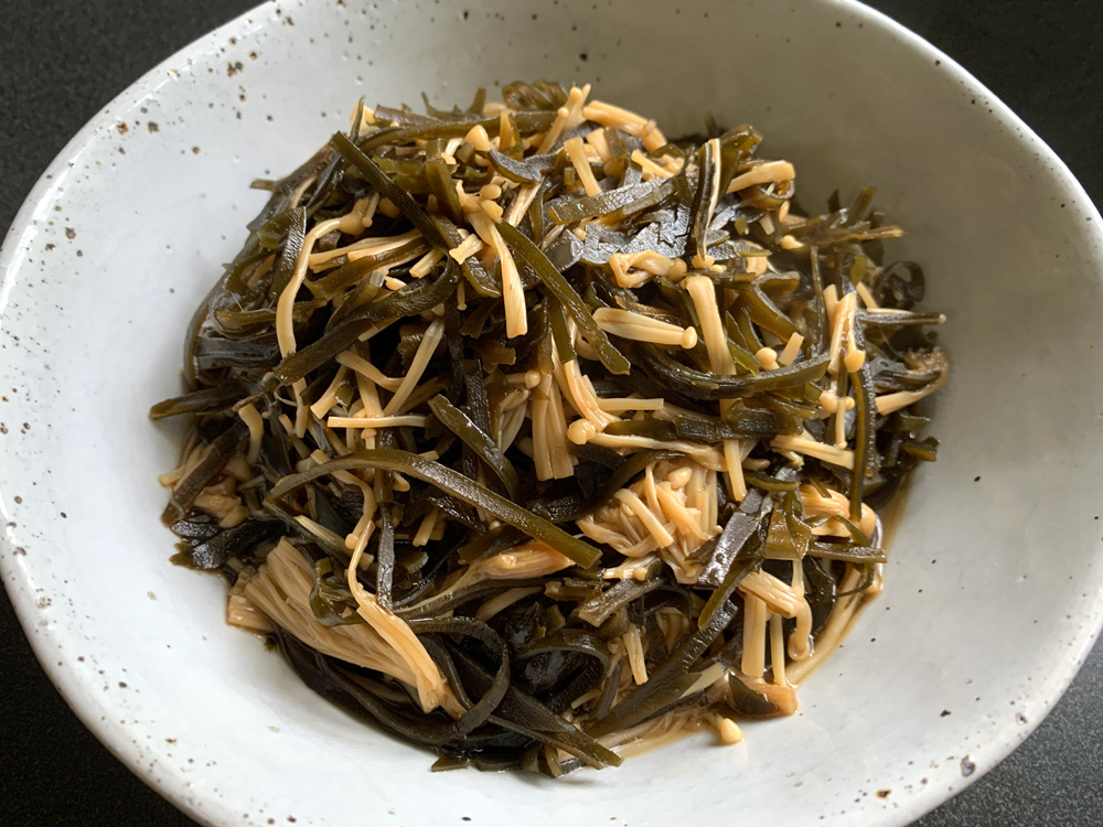 How To Thinly Slice Kombu (Kelp) – Hiroko's Recipes